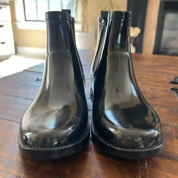 Michael Kors Shiny Short Black Rain Boots Ankle Boots Size 7 Preppy - Picture 5 of 7